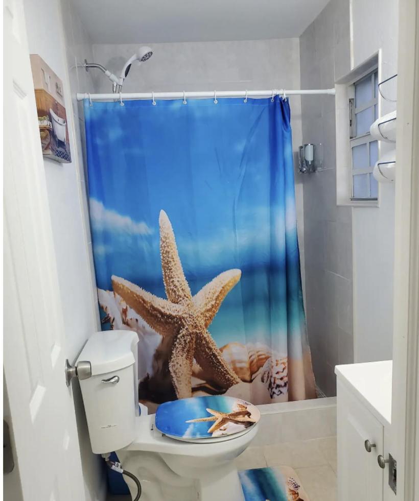 B1 Best Value On Private Bedroom With Private Bathroom In Little Havana, מיאמי מראה חיצוני תמונה